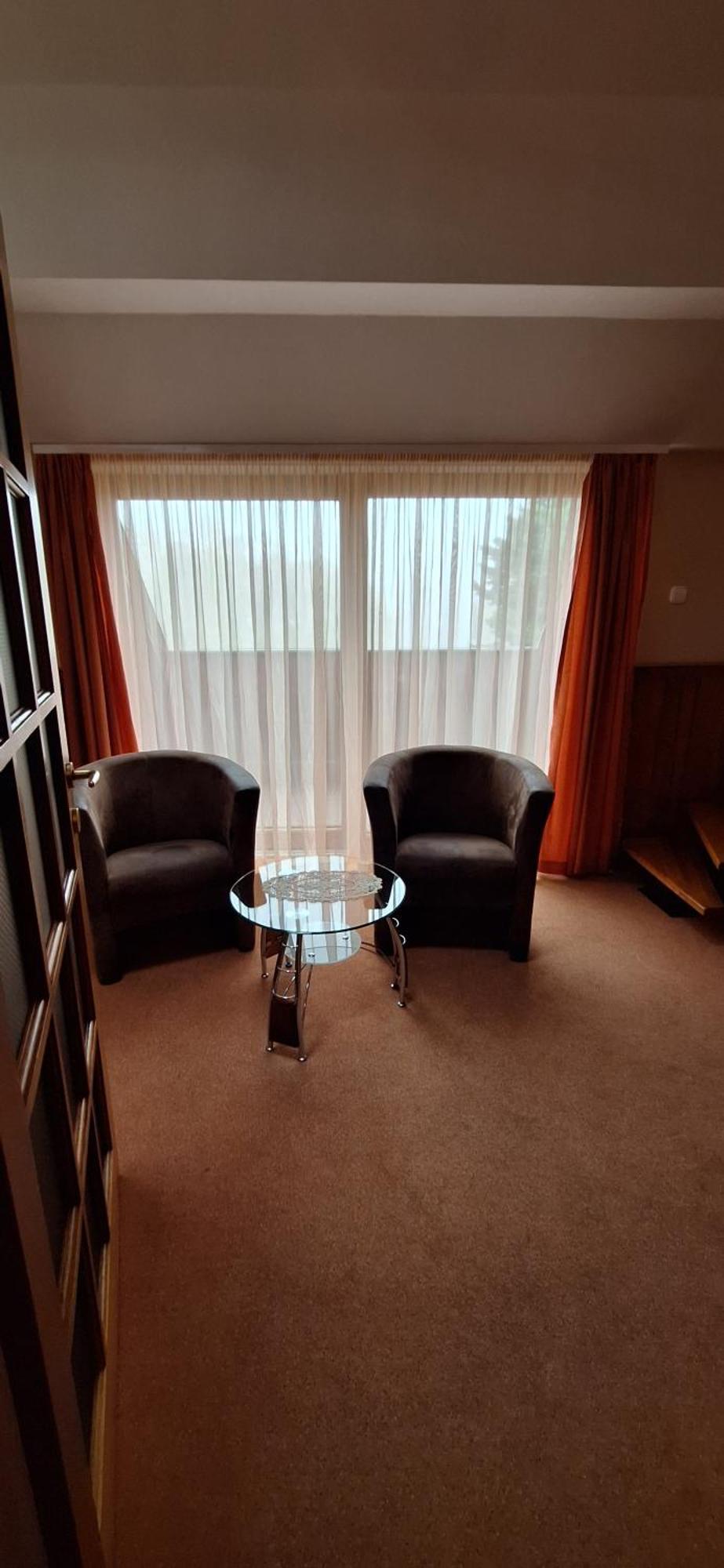 Atryum Hotel Szolnok Luaran gambar
