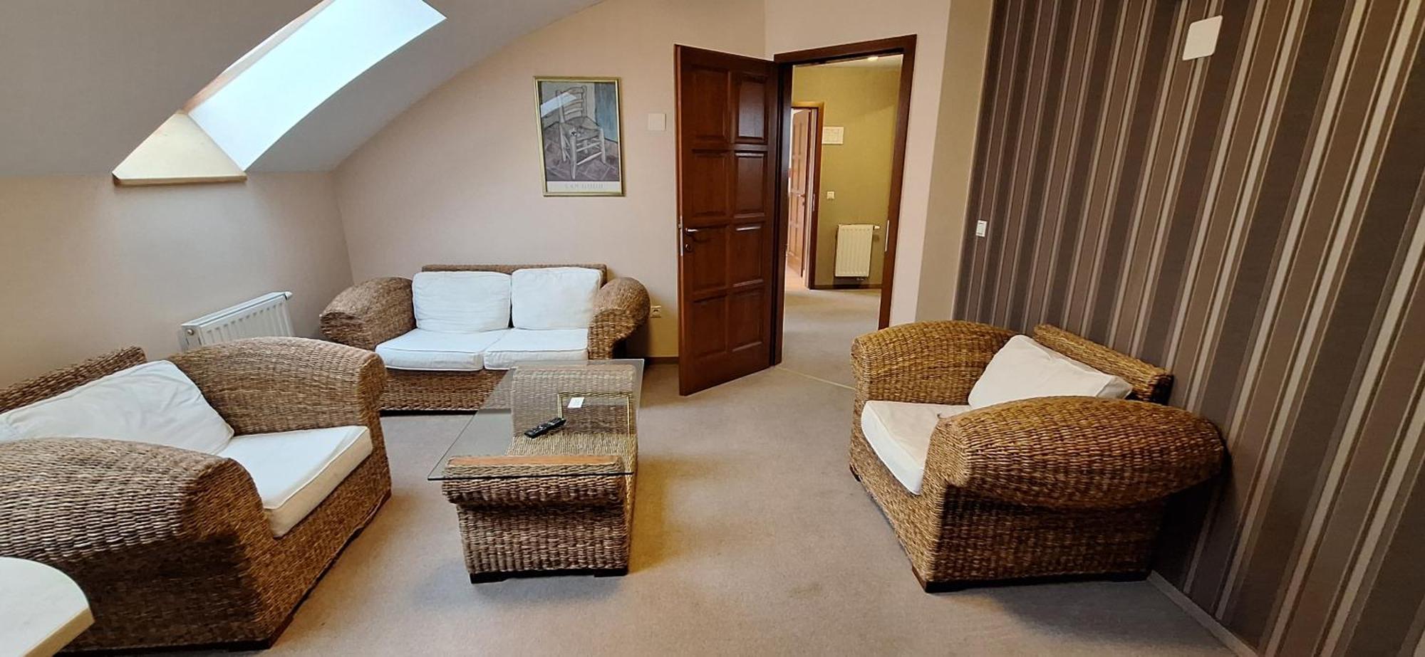 Atryum Hotel Szolnok Luaran gambar